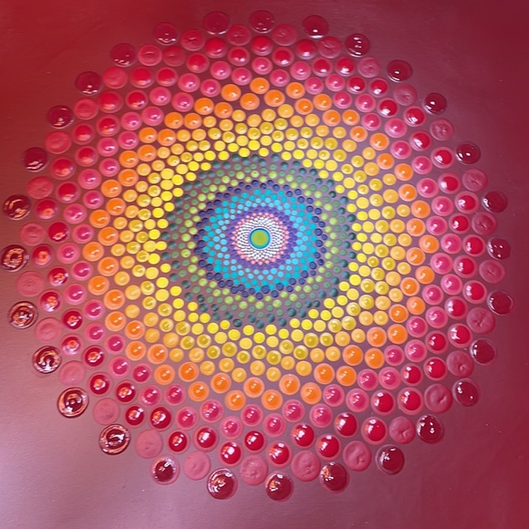 Rainbow canvas Mandala, 20 x 16“. Coded with a clear, indoor outdoor protection. - Picture 4 of 17